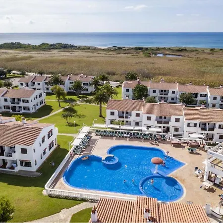 Cheap & Chic En De 3 * Son Bou