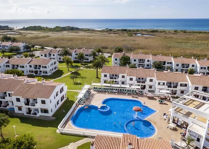 Cheap & Chic En De 3 * Son Bou