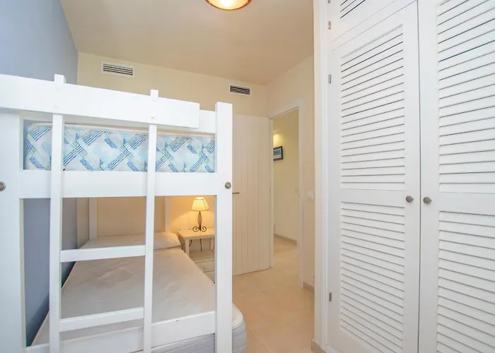 Cheap&chic En De 3 * Son Bou